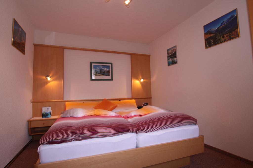 Ferienwohnung Haus Ladner See Zimmer foto